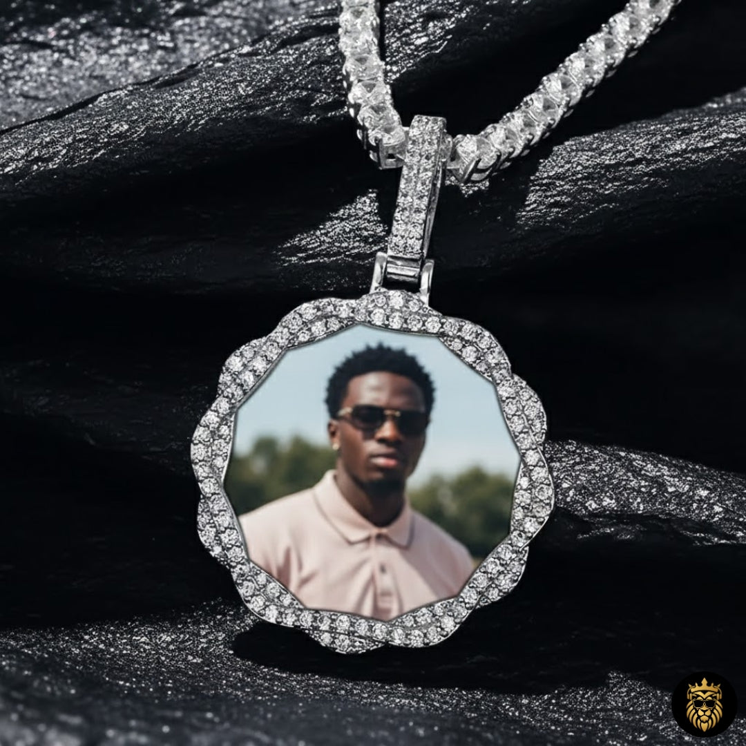 Stylish unisex custom photo jewelry with round crystal design