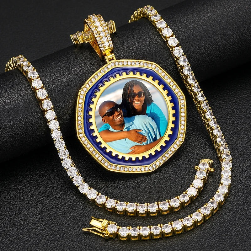 2025 New Arrival Octagon Custom Made Photo Medallions Pendant Necklace