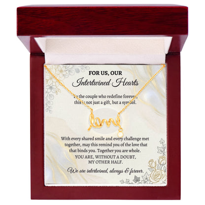 Anniversary gift necklace with elegant design