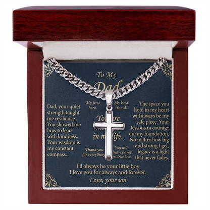 Detailed Cuban link chain texture on men’s necklace