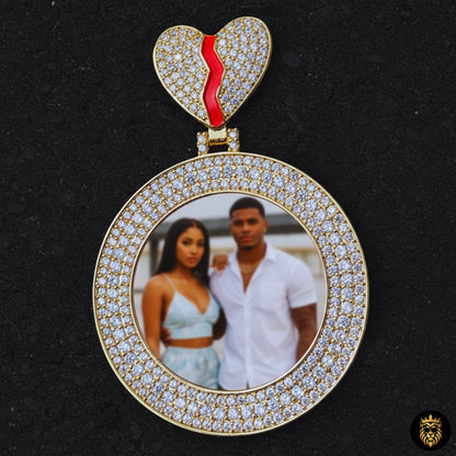 Broken heart memory pendant necklace designed for couples and gifts
