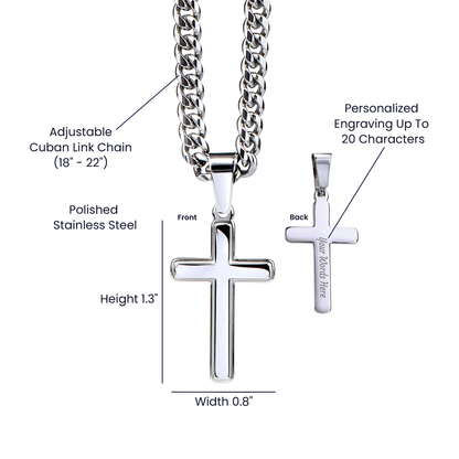 Close detail of durable Cuban chain links