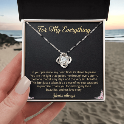 Elegant pendant necklace for women