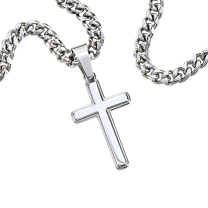 Elegant necklace gift idea for Father’s Day