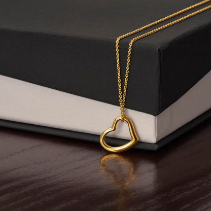 Elegant heart necklace for mom with delicate pendant design
