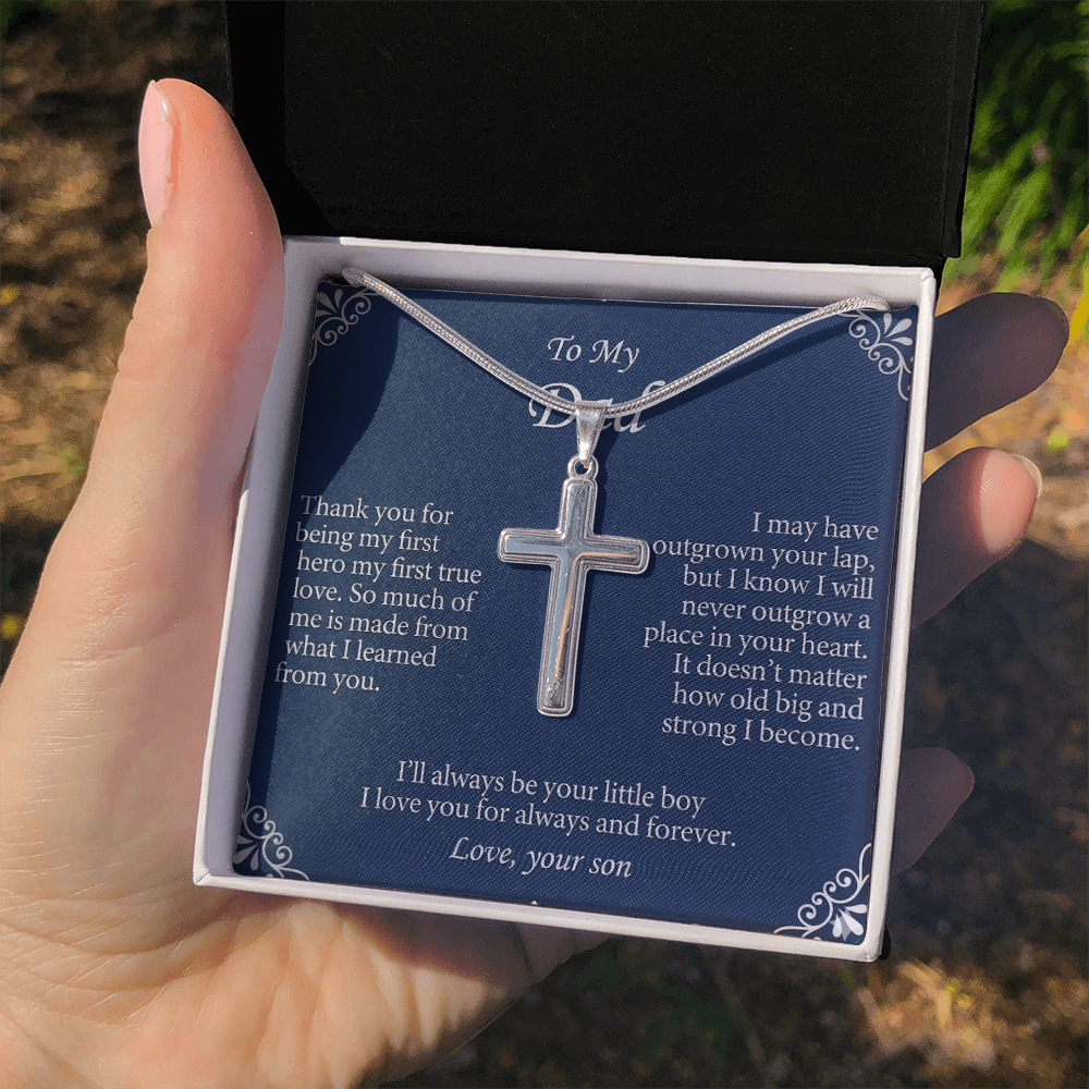 Premium shine texture of engraved cross necklace