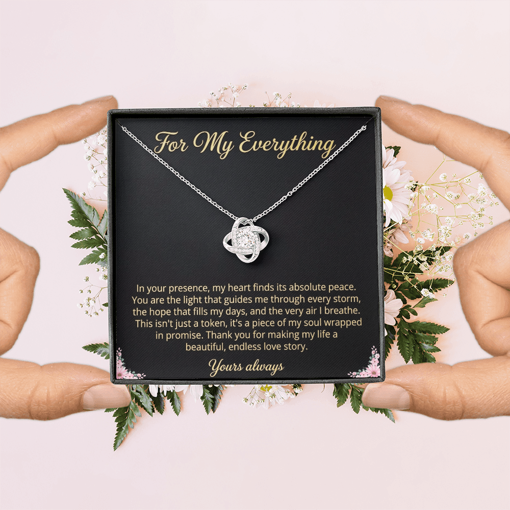 Women's romantic jewelry gift with brilliant sparkle