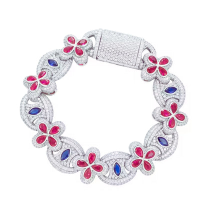 Luxury moissanite bracelet featuring lucky clover charm