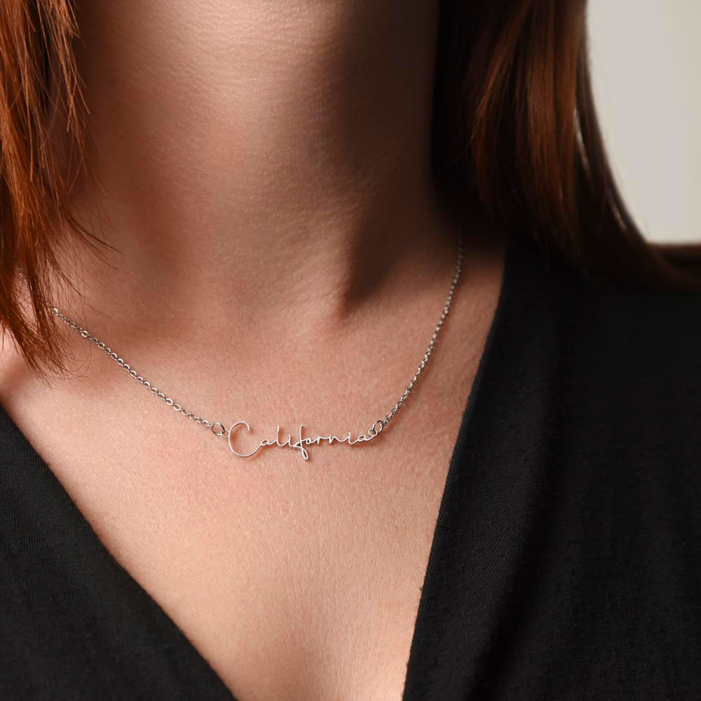Rose gold personalized name necklace with smooth finish