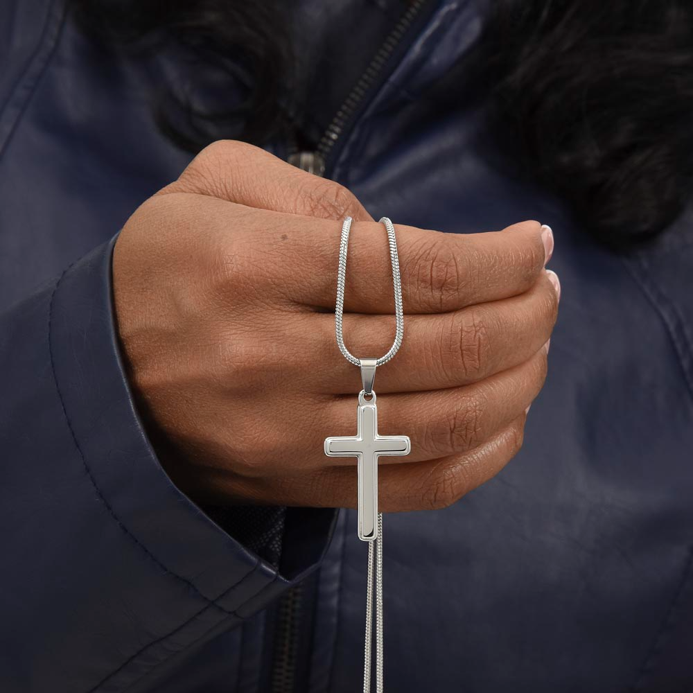 Fashionable cross pendant necklace designed for modern men and fathers