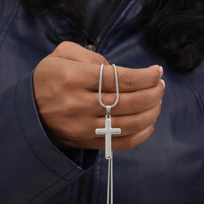 Fashionable cross pendant necklace designed for modern men and fathers