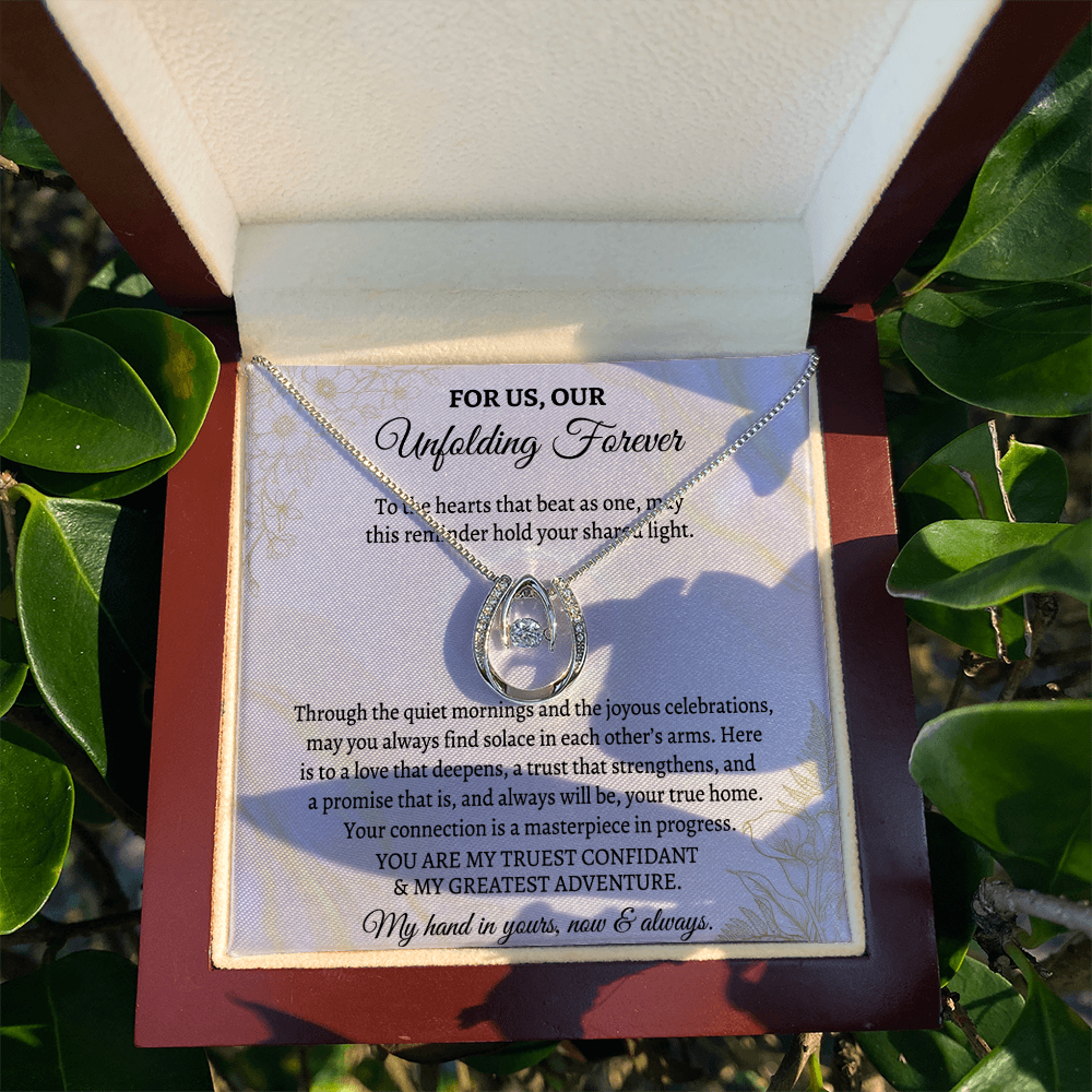 Anniversary jewelry gift necklace for couples