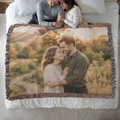 Custom Family Photo Woven Blanket – Meaningful Gift for Loved Ones