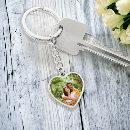 Durable curb chain heart keychain accessory