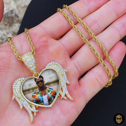Luxury hip-hop style heart pendant necklace
