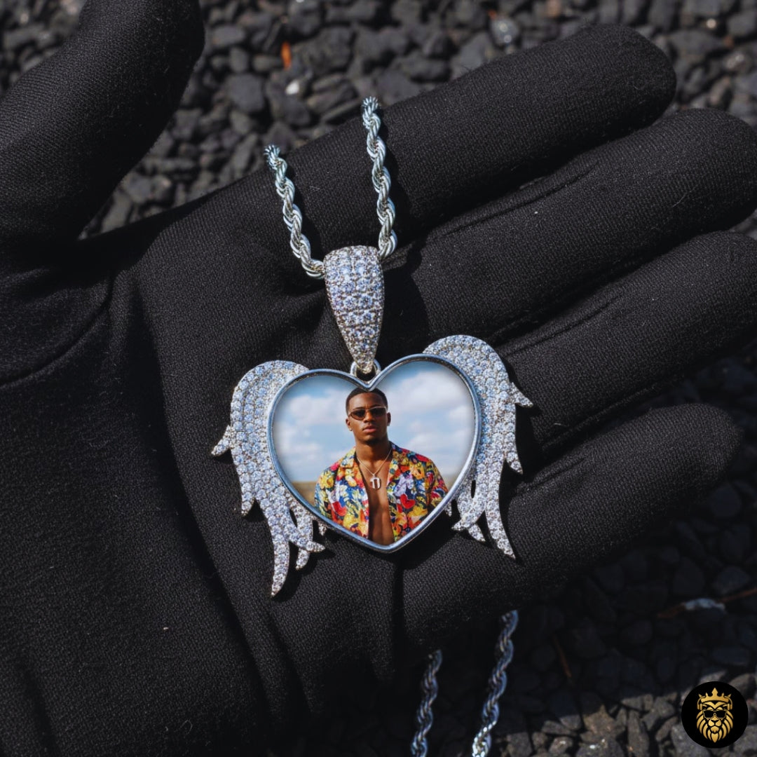 Luxury hip-hop style heart pendant necklace
