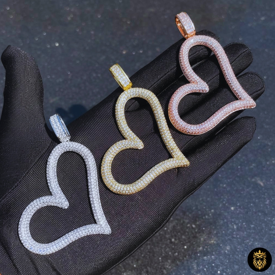 Elegant gold plated heart necklace for women
