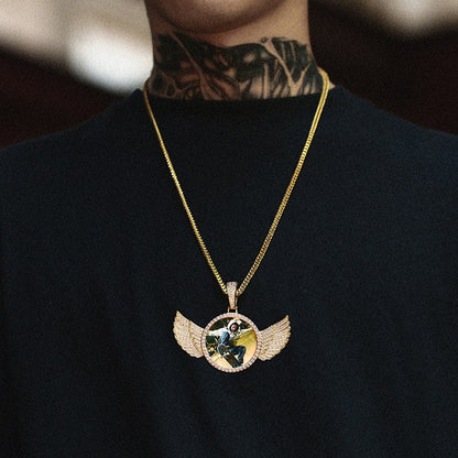 Brand New 2025 Wing Photo Medallion Necklace- Personalized Photo Medallion Necklace