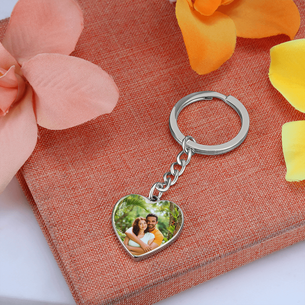 Romantic heart-shaped keychain gift for girlfriend
