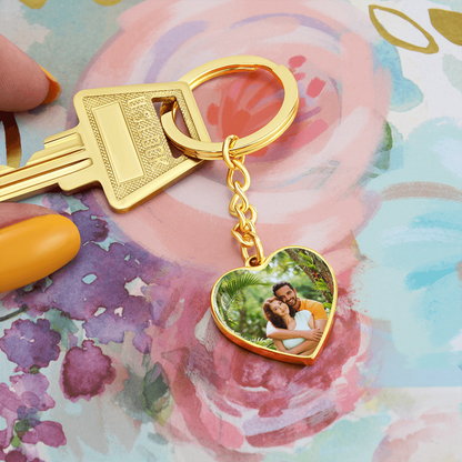 Romantic gift keychain with heart pendant