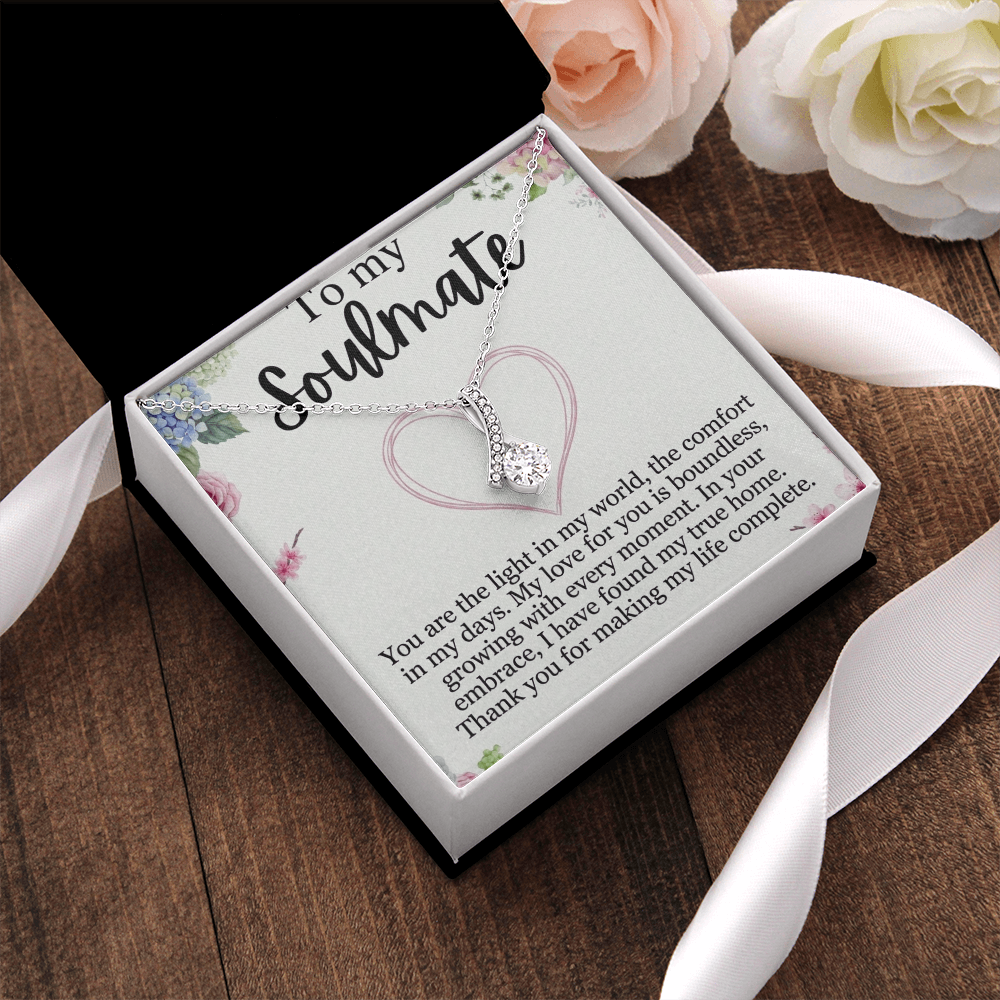 Premium women's jewelry with crystal centerpiece