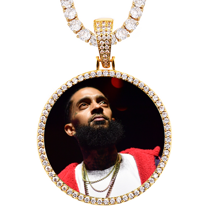 18k Iced Out Golden Medallion Picture Necklace- Personalized Gift For Mom